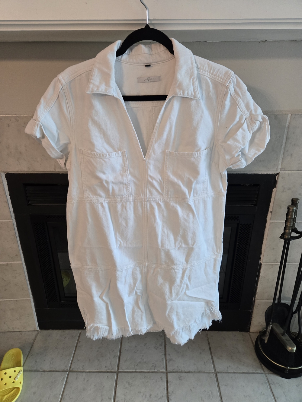 7 For All Mankind White Short-Sleeve V-Neck Dress